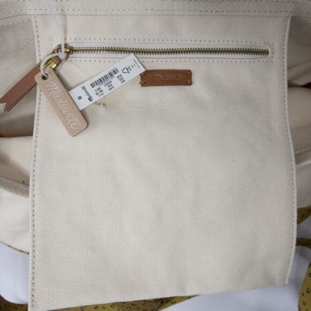 Madewell Canvas Camden Tote Bag in Mini Leopard - Picture 13 of 16